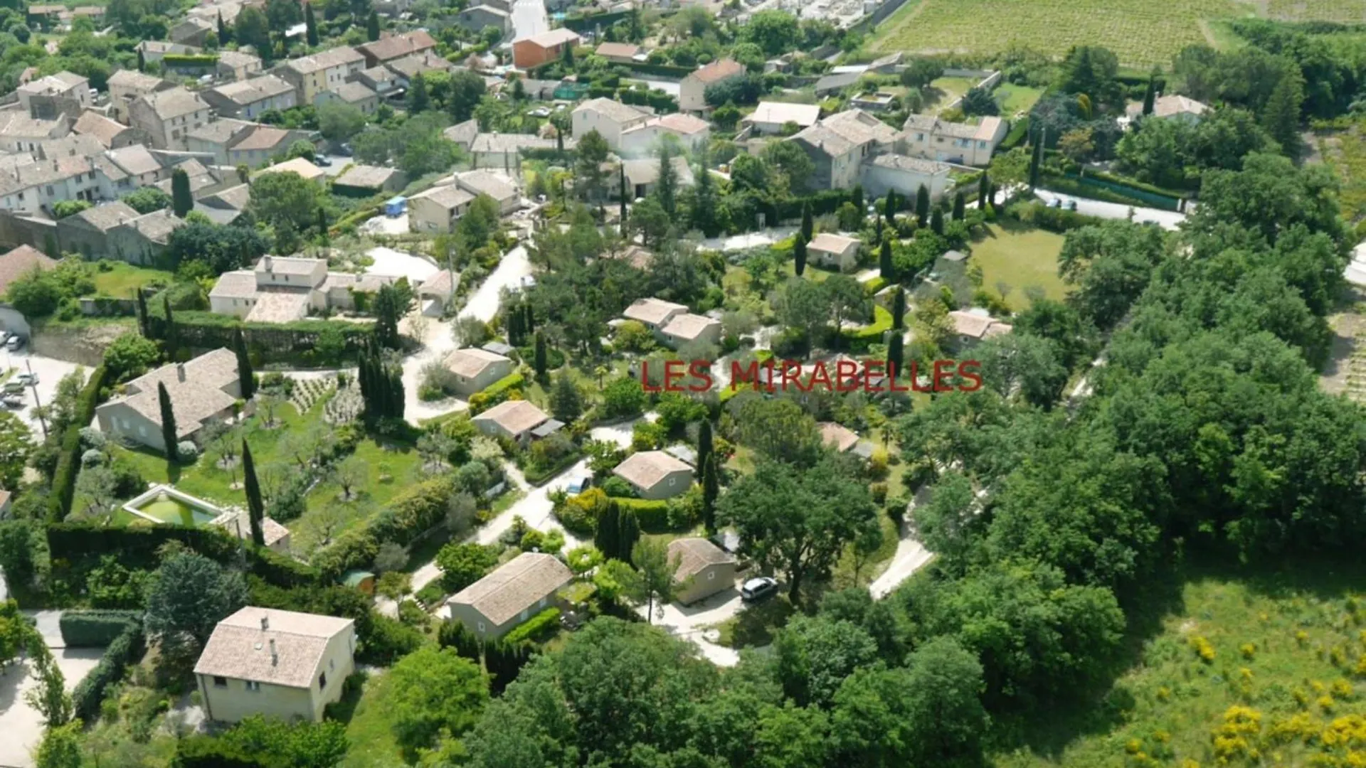 Holiday home Gite Eden, Aux Mirabelles, Avec Piscine